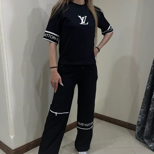 ست راحتی تیشرت شلوار زنانه